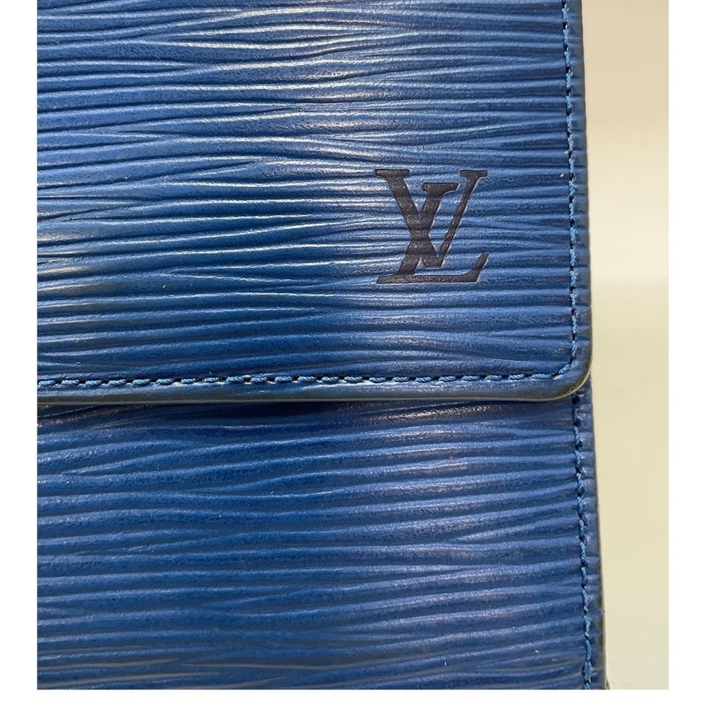 Louis Vuitton Blue Epi Leather Tri Fold Wallet - Picture 5 of 10